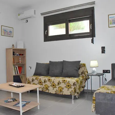 Casa Luminosa