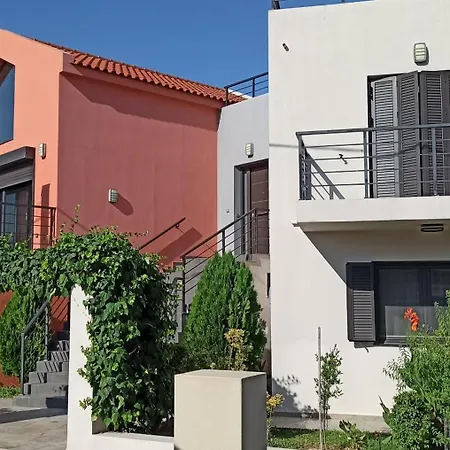 Casa Luminosa Apartment *
