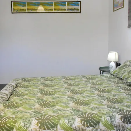 Casa Luminosa Apartment
